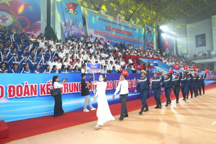 Đoàn diễu hành Than Hạ Long: Sắc nét và ấn tượng tại Đại hội Thể dục thể thao TKV lần thứ III
