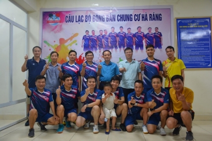 Lễ ra mắt Câu lạc bộ Bóng bàn Khu Chung cư công nhân Hà Ráng
