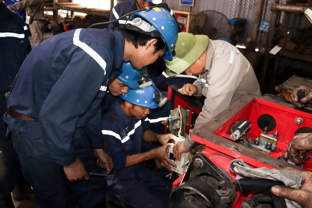 Than Hạ Long: Chú trọng nâng cao chất lượng tay nghề cho thợ mỏ