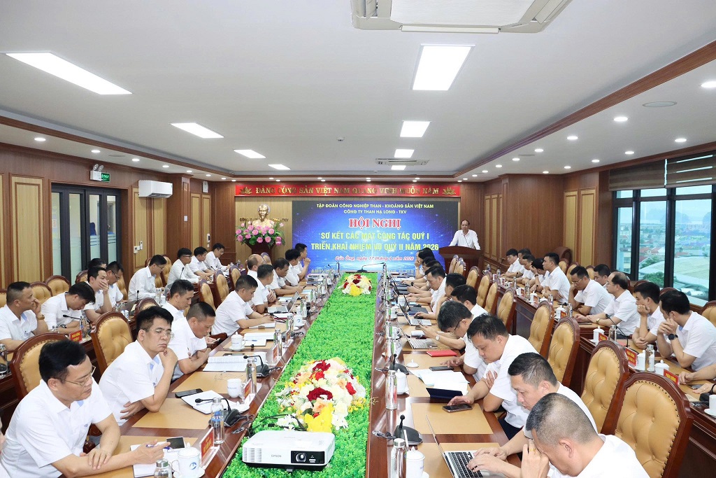 Công ty Than Hạ Long – TKV phát huy vai trò lãnh đạo của Đảng, quyết tâm hoàn thành nhiệm vụ năm 2026