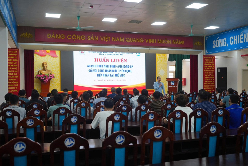 Công ty Than Hạ Long – TKV tổ chức huấn luyện an toàn vệ sinh lao động theo Nghị định 44/2016/NĐ-CP